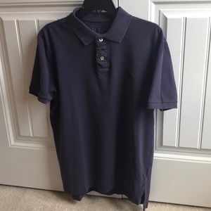 Men’s American Eagle Outfitters polo shirt.